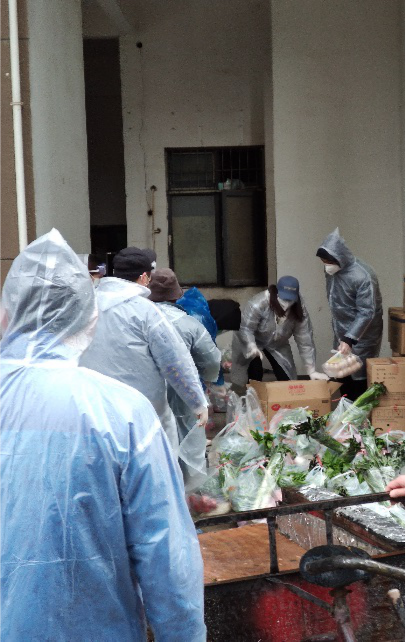 【中國免稅人在行動·黨員先鋒篇】之八： 打贏疫情防控阻擊戰(zhàn)，武漢中免志愿者在行動