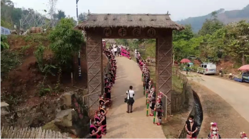 中旅揮灑旅游扶貧筆墨，畫出孟連魅力新顏